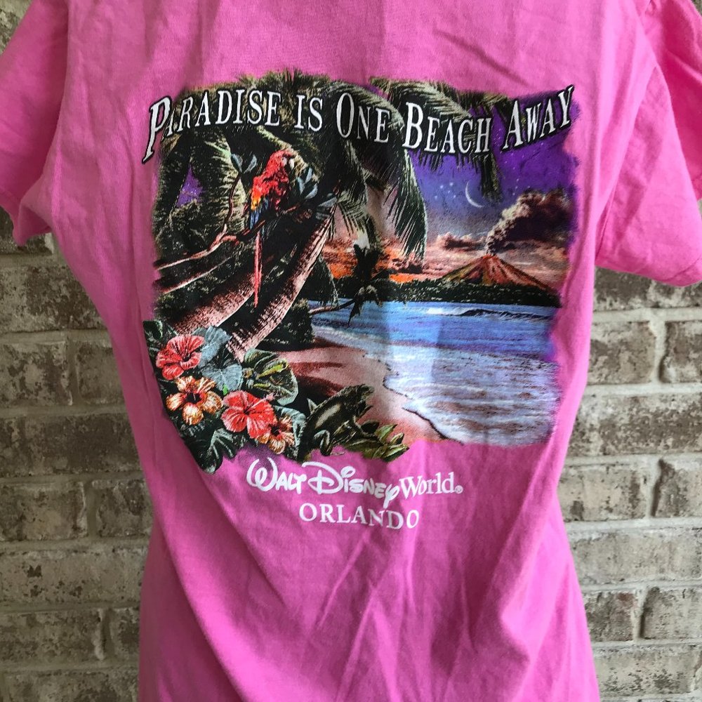 Walt Disney World Orlando Pink Tee Top Beach